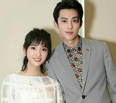 王鹤棣沈月最新爆料微博,甜蜜互动引粉丝热议